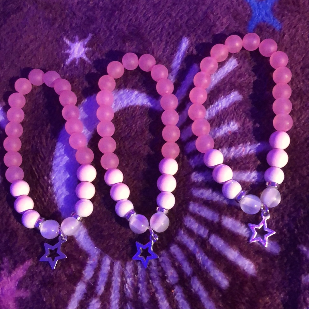 1 y2k star bracelet💞